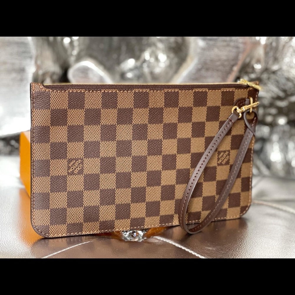 Louis Vuitton Neverful MM